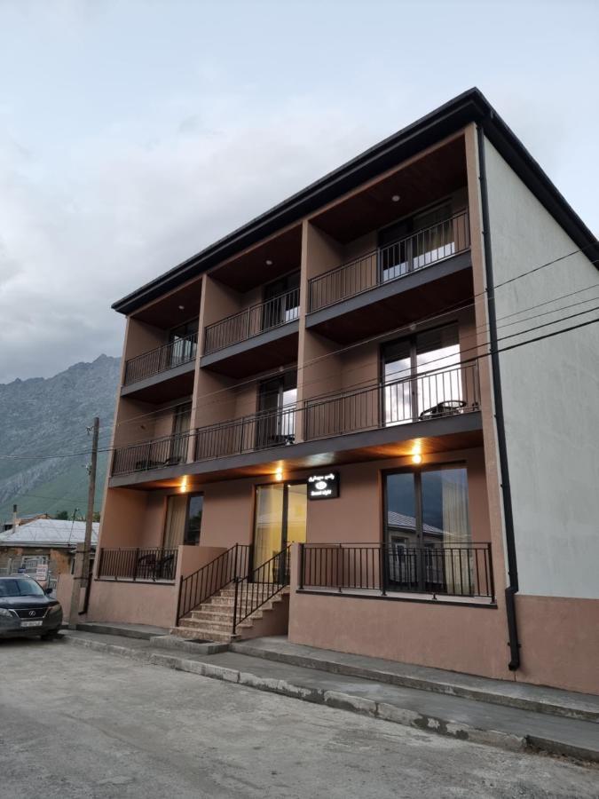 Hotel Sweet Night Kasbegi Buitenkant foto